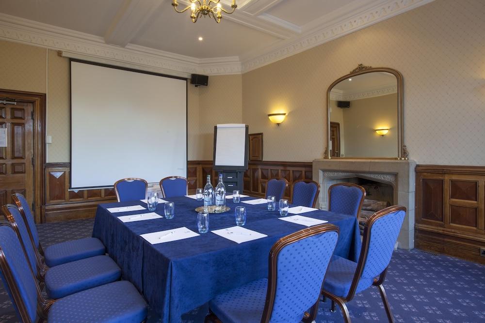 הייוורדס הית' The Birch Hotel מראה חיצוני תמונה