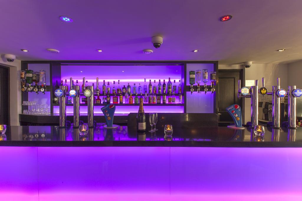 הייוורדס הית' The Birch Hotel מראה חיצוני תמונה