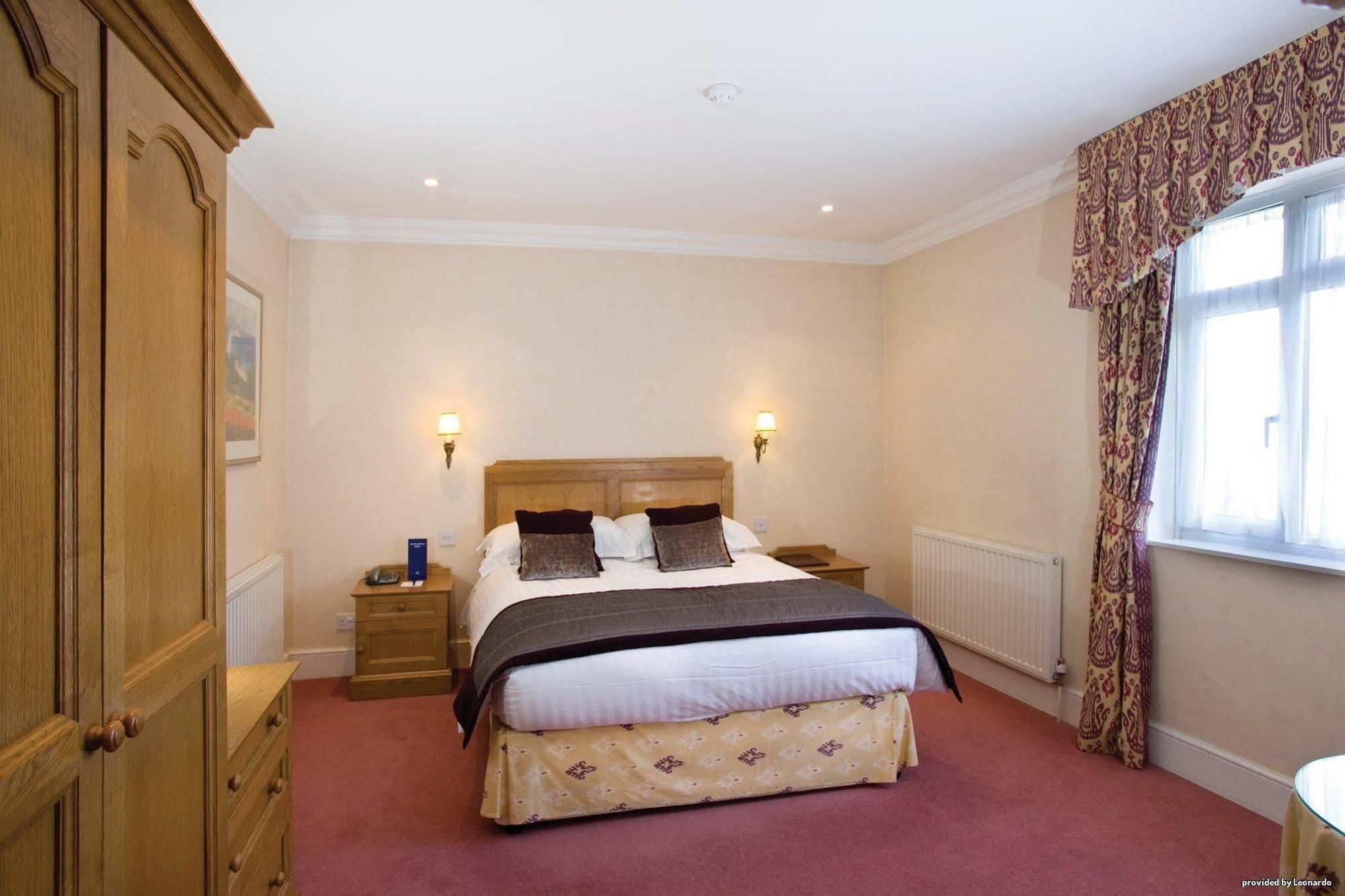 הייוורדס הית' The Birch Hotel חדר תמונה