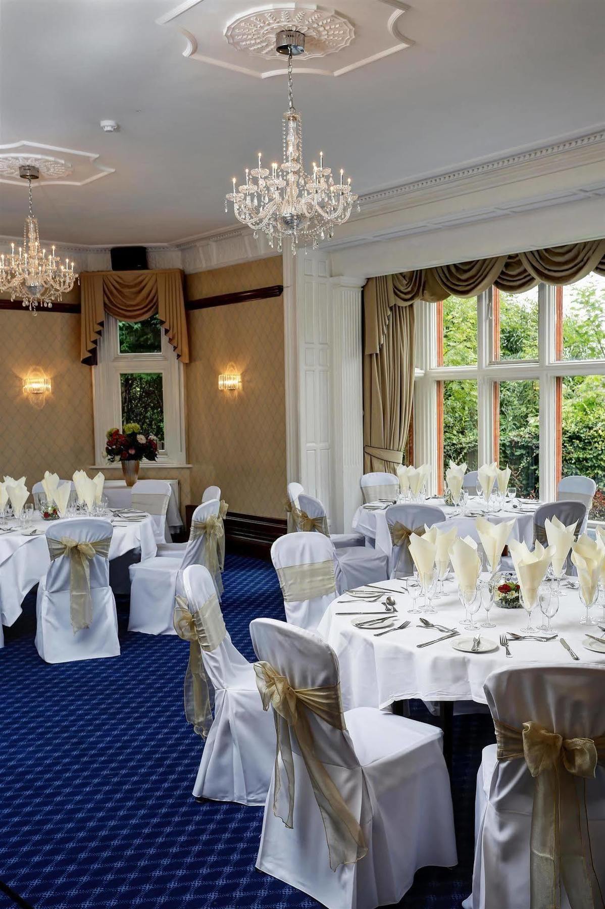 הייוורדס הית' The Birch Hotel מראה חיצוני תמונה